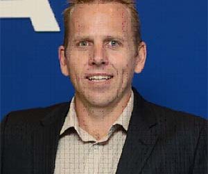 If an electron can be in two places at once, why can’t you?