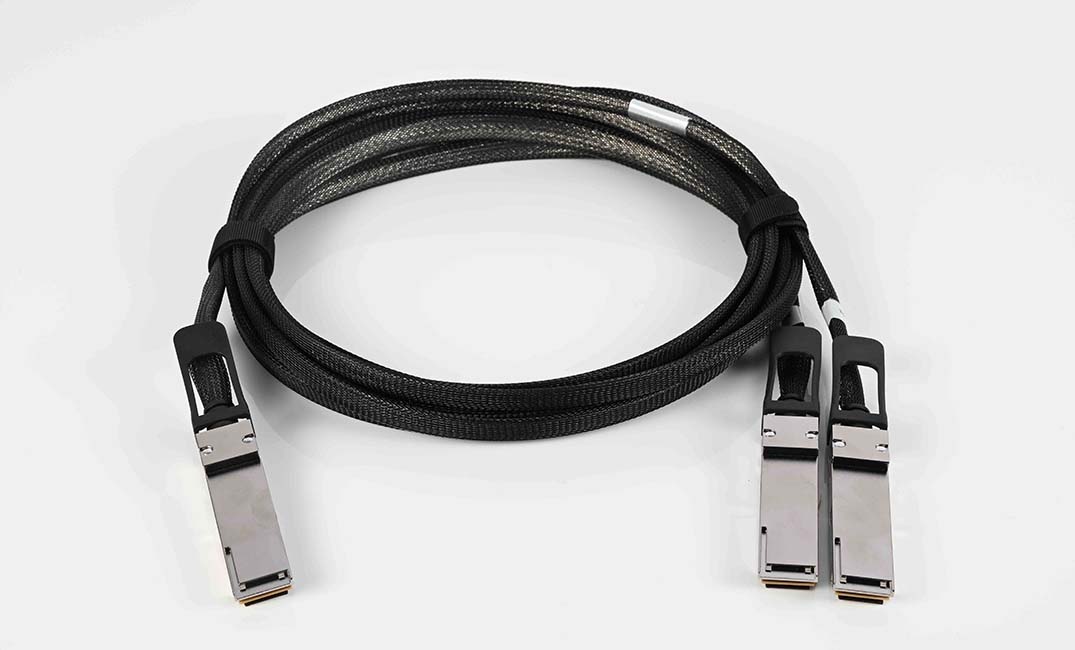 Siemon unveils high-density 800G cable assemblies